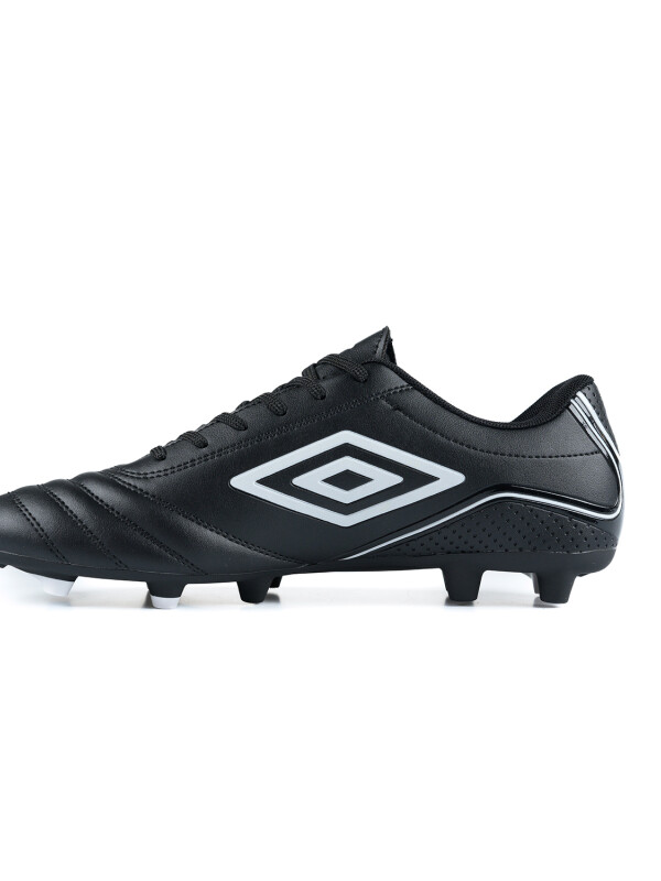 Calzado Classico III HG Umbro Hombre 029