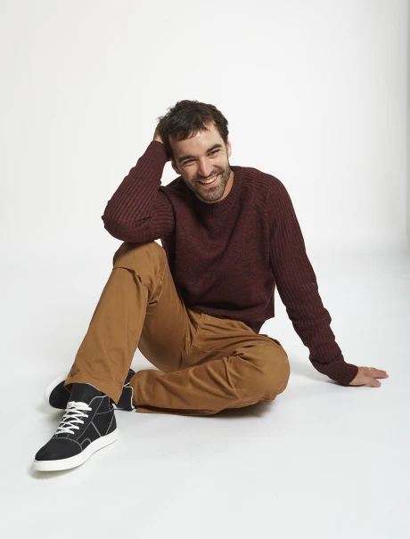 Pantalon cargo slim tostado