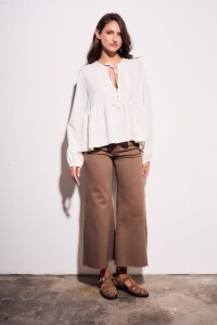 Blusa Viscosa Bordada Nacar