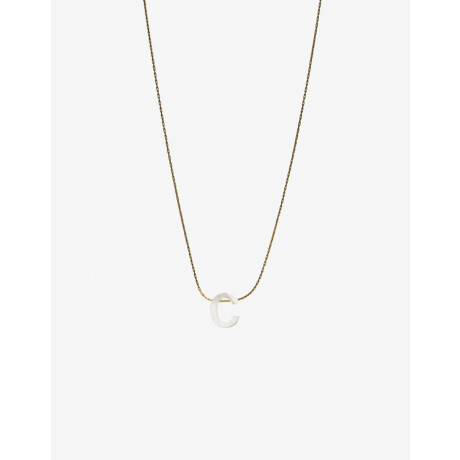Cadena Corta con Dije Perlas Dorado