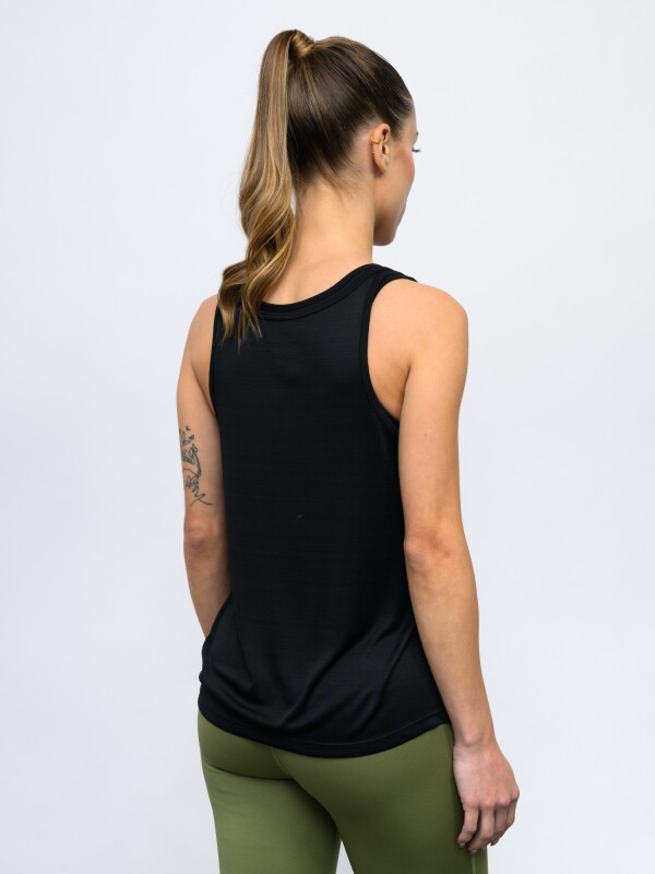 MUSCULOSA REFLECTIVE Umbro Mujer 002