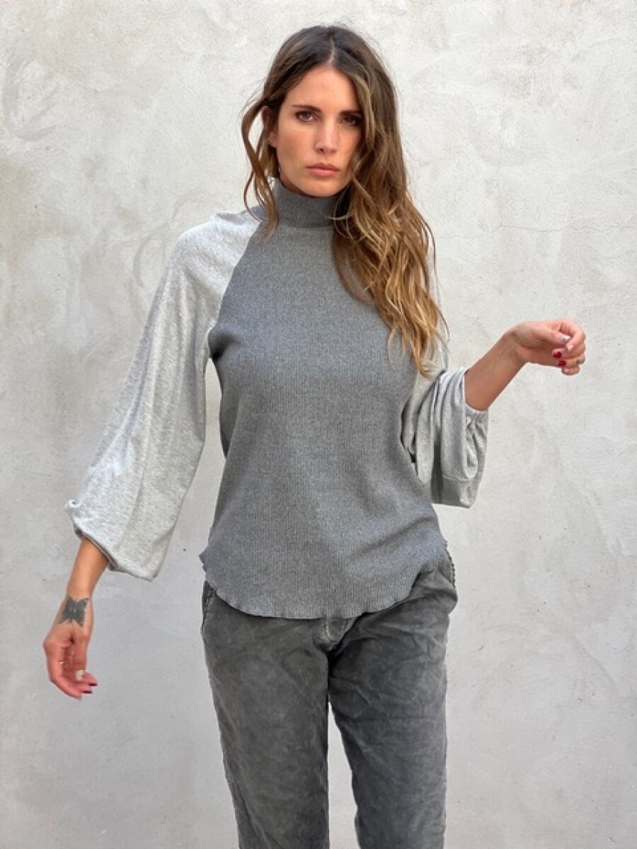 BLUSA JENSINE - GRIS 