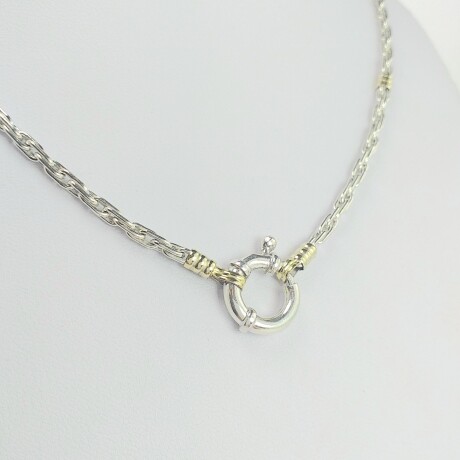 Cadena de plata 925 con detalles de doublé en oro 18ktes, sistema marinero. 40cm. Cadena de plata 925 con detalles de doublé en oro 18ktes, sistema marinero. 40cm.