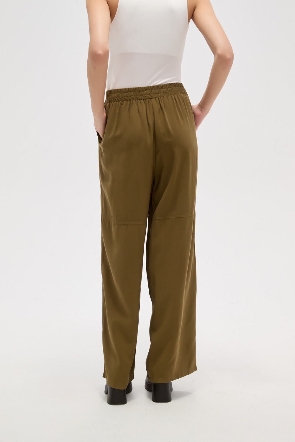 Pantalon Calen Verde Oliva