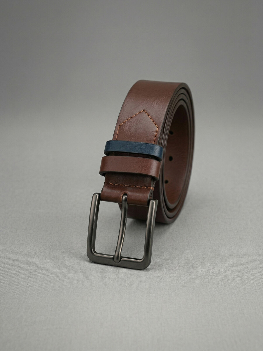 CINTO DE CUERO LISO MARRON 