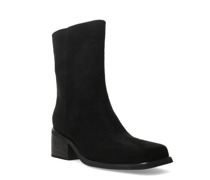 Botas de Mujer Miss Carol Numa Taco Y Punta Cuadrada Negro