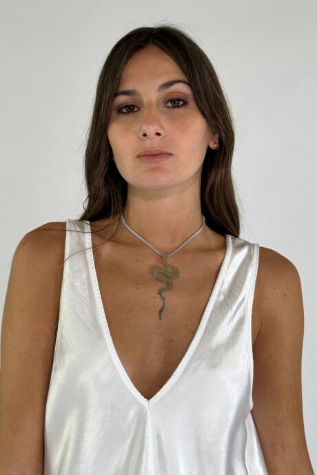 COLLAR COIL Plateado