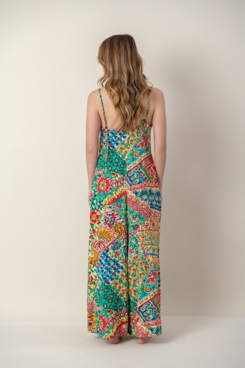 Mono Laila Mono Laila