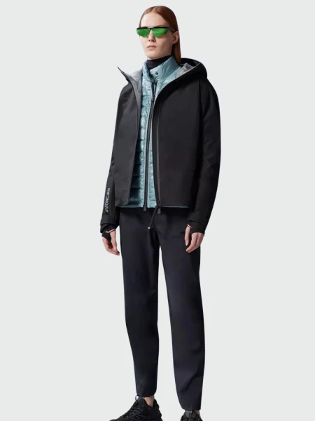 Moncler -Pantalón impermeable con tecnología WINDSTOPPER-GORE-TEX LABS Negro