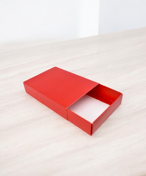 Caja tipo fosforo 10x14x3 cm ROJO