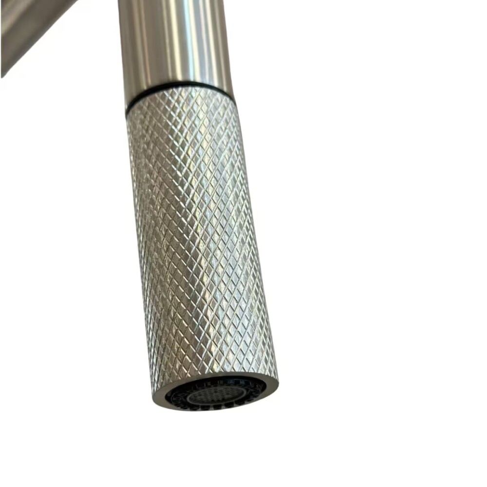 Grifería de Cocina Monocomando de mesada Eon Extensible Gris Satinado Grifería De Cocina Monocomando De Mesada Eon Extensible Gris Satinado