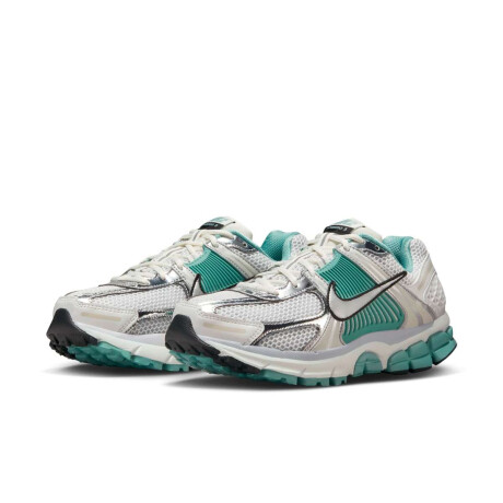 Championes Nike Zoom Vomero 5 de Mujer blanco