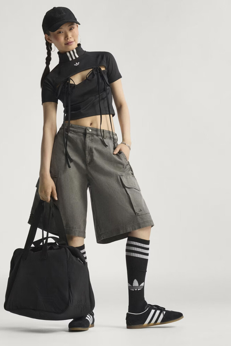 RIBBON CROP TOP Negro