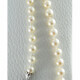Collar De Perlas De Cultivo Con Broche En Oro Blanco, Brillantes Y Esmeralda Collar De Perlas De Cultivo Con Broche En Oro Blanco, Brillantes Y Esmeralda