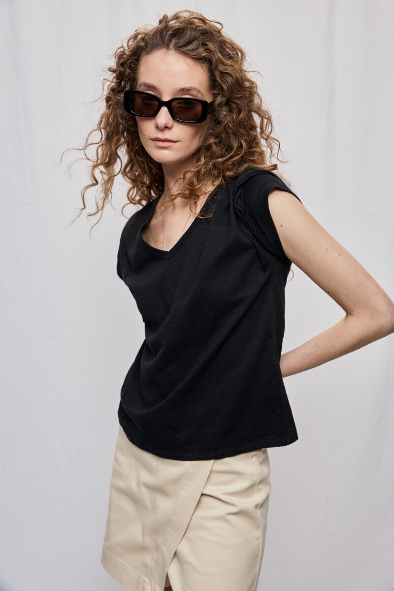 REMERA HARRY Negro
