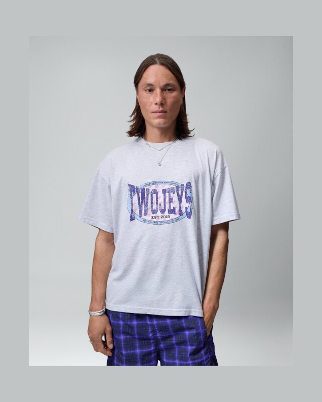 Camiseta TwoJeys Worldwide - Gris Melange Camiseta TwoJeys Worldwide - Gris Melange