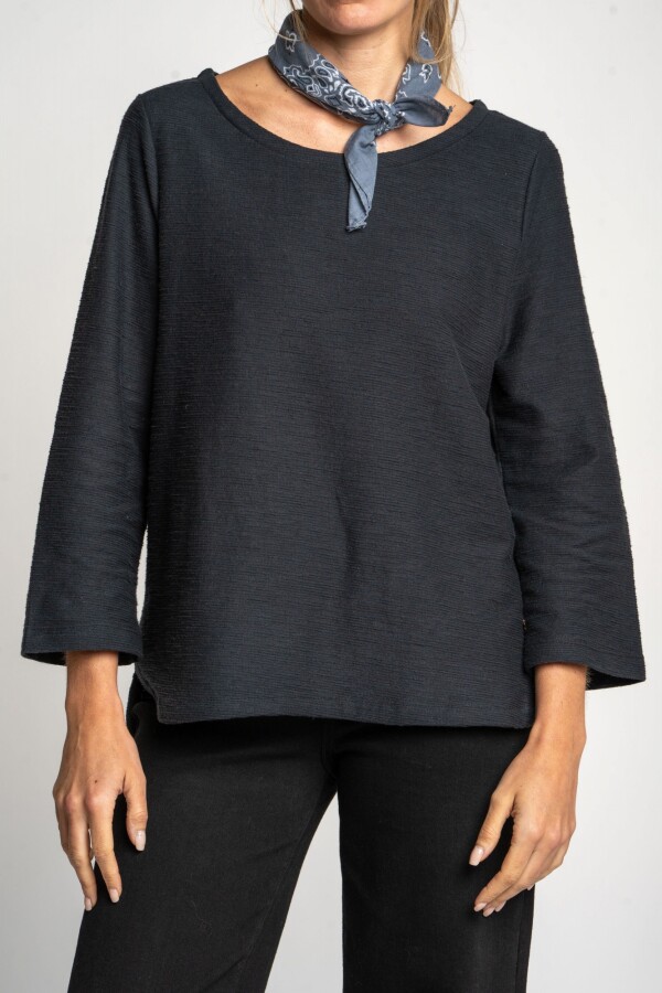 Sweater Negro