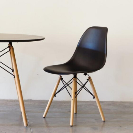 SILLA DE COMEDOR EAMES Silla Eames Negra
