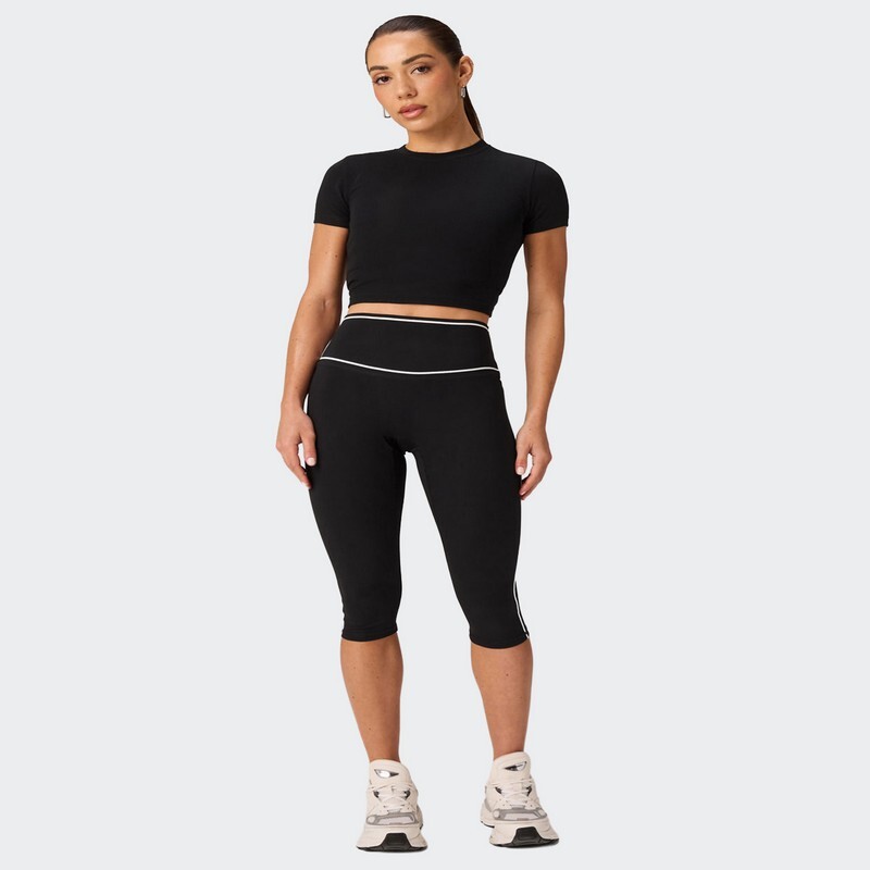 Remera Fabletics Cotton Crropped Negro