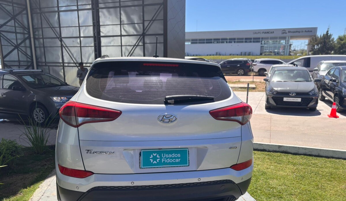 Hyundai Tucson 2.0 GLS Limited AT 4WD - 2016 Hyundai Tucson 2.0 GLS Limited AT 4WD - 2016