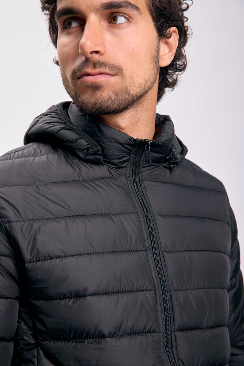 Campera capitoneada básica Negro