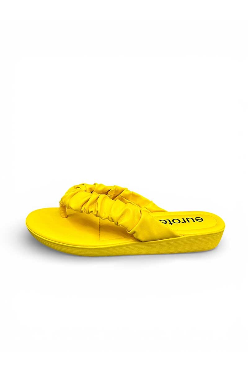 SANDALIA EUROTEENS OJOTA Amarillo