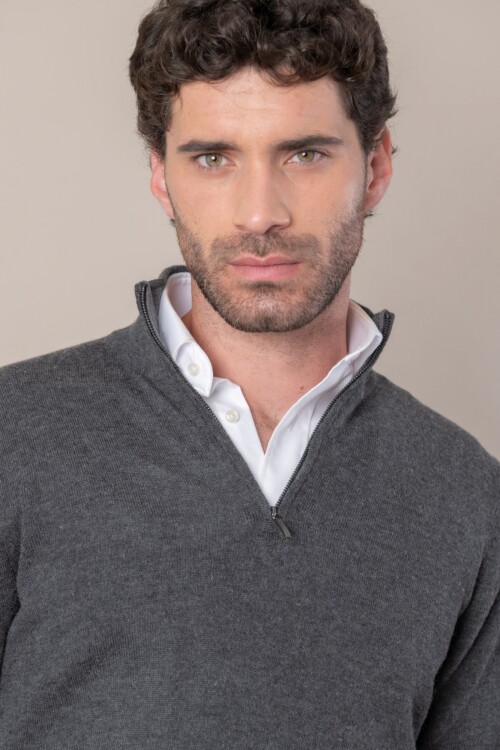 Sweater medio cierre Merino Gris