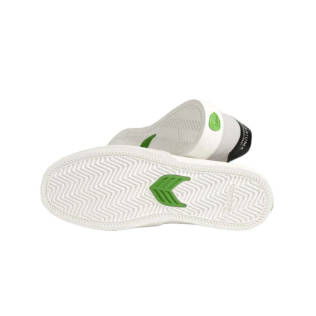 Championes Cariuma Naioca Pro Blanco