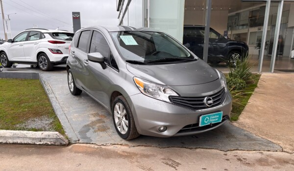 Nissan Note Advance CVT - 2015 Nissan Note Advance CVT - 2015