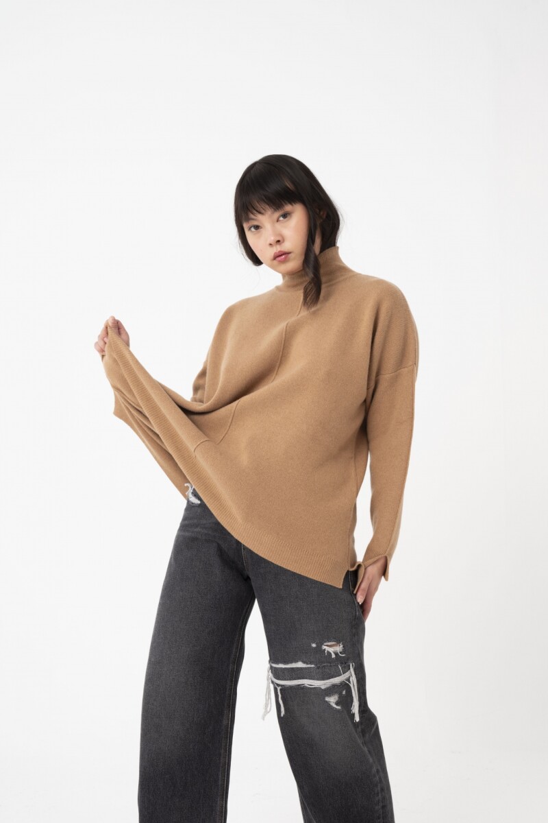 SWEATER Camel