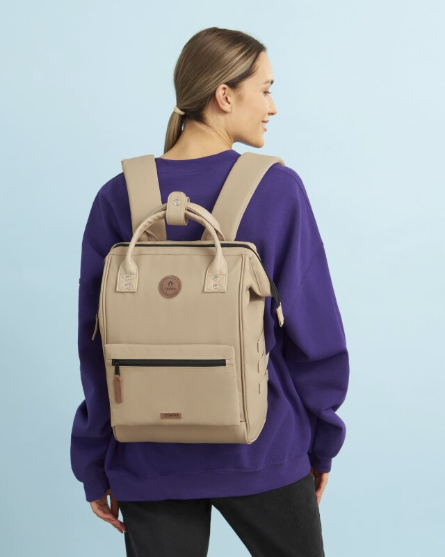 Cabaia Mochila Para Trabajo Dia Dia Tablet Mac - Adventurer Fortaleza Cabaia Mochila Para Trabajo Dia Dia Tablet Mac - Adventurer Fortaleza