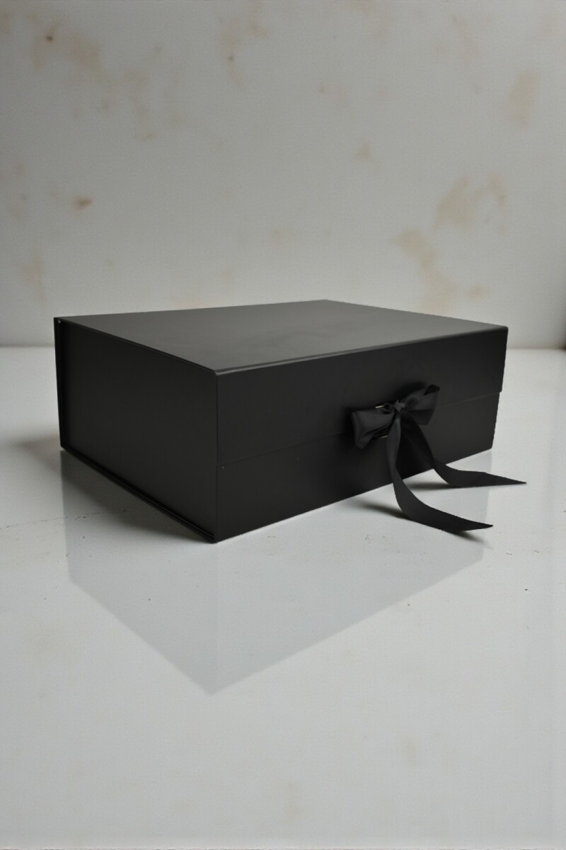 Caja Rigida Plegable con iman 24,5x33x12 cm - NEGRO 