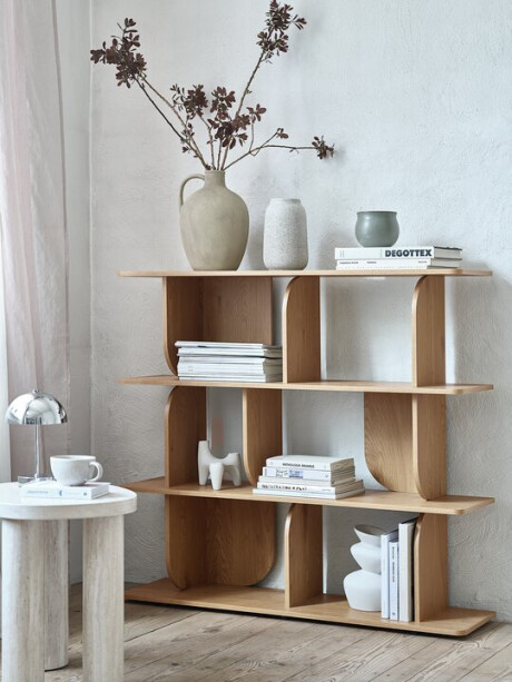 Estantería LYNGERUP con roble Estantería LYNGERUP con roble
