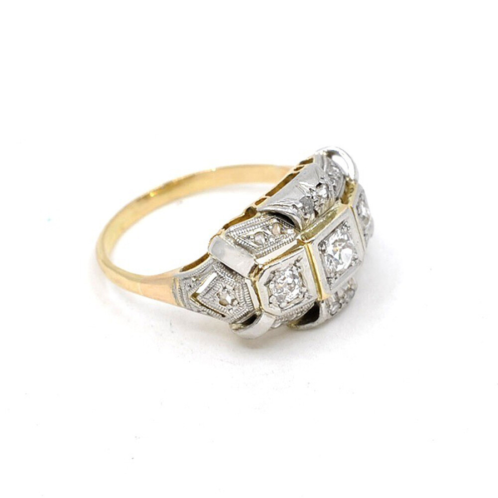 Anillo En Oro 18K Con Brillantes Y Diamantes Anillo En Oro 18K Con Brillantes Y Diamantes