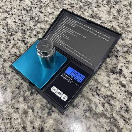BALANZA DE PRECISION 500GR Sin color