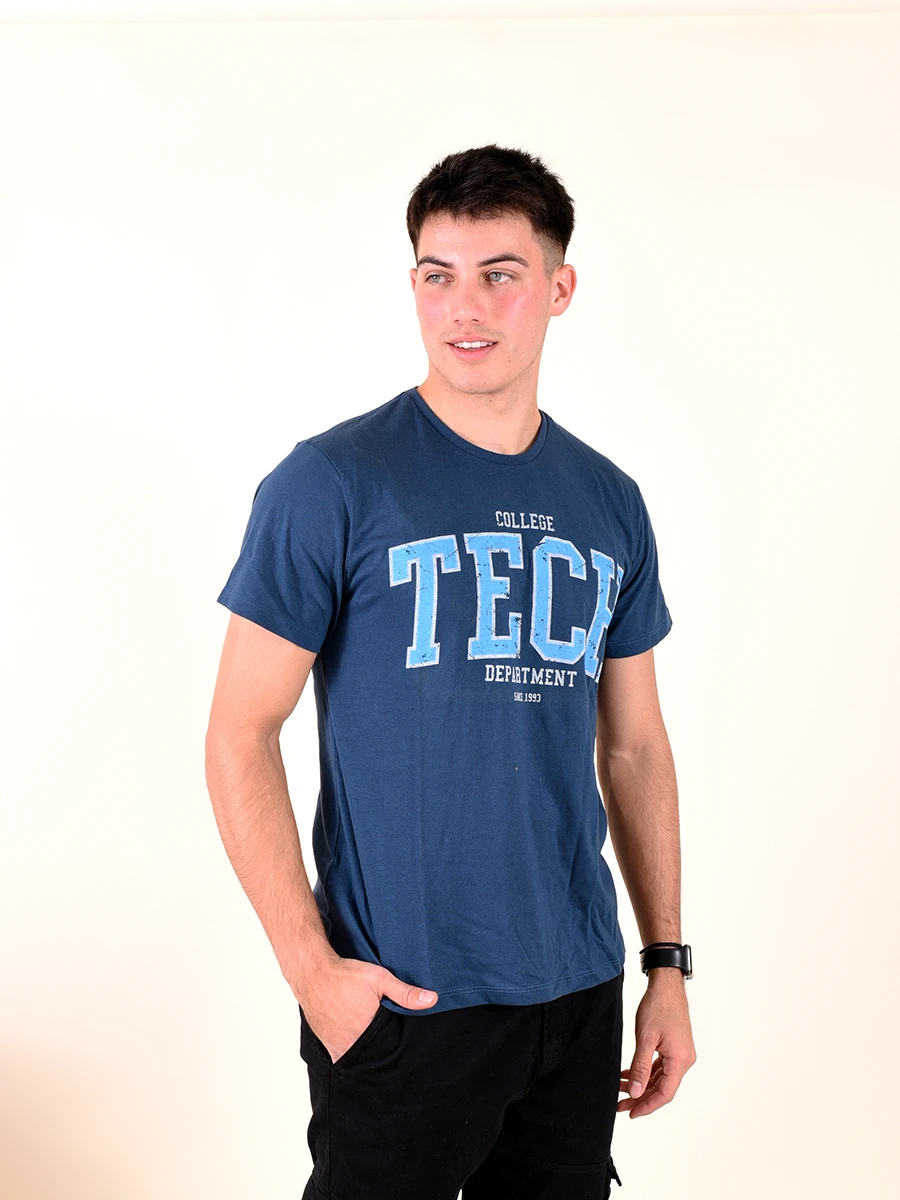 REMERA TECH - AZUL 
