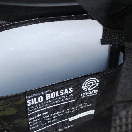 Bolsa residuo auto Mare Sustentables Negra