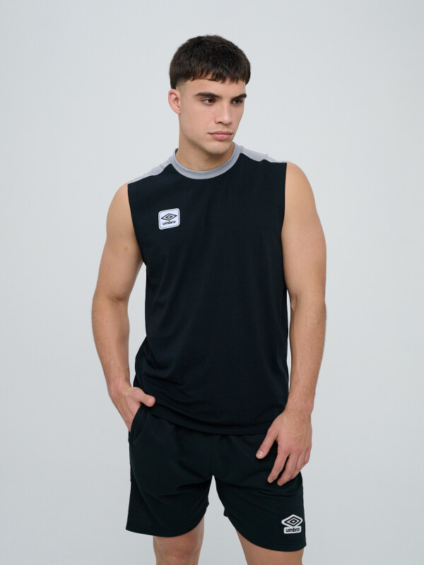 REMERA SIN MANGAS MIXTAPE Umbro Hombre 002