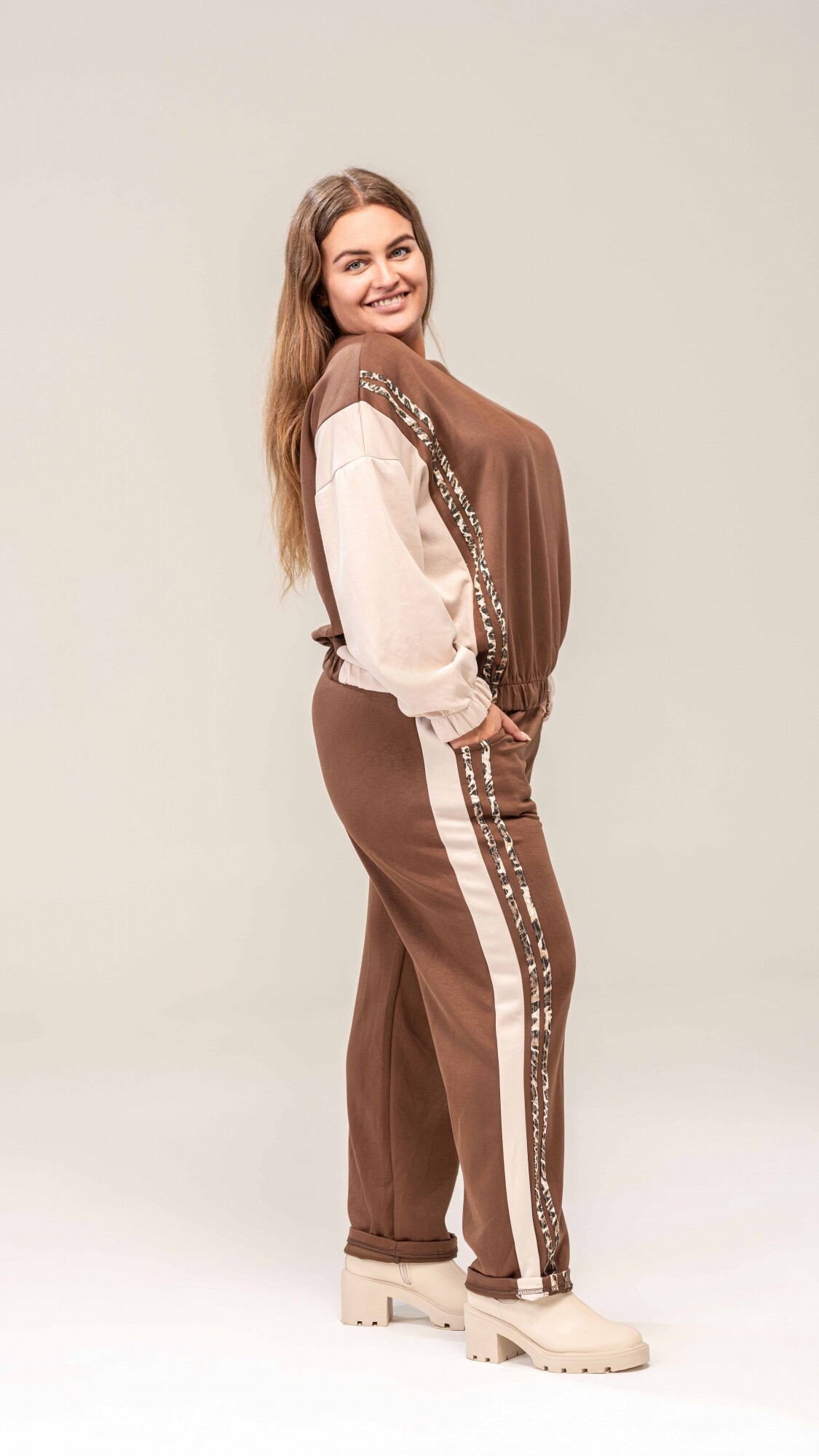 Pantalón Atenas camel