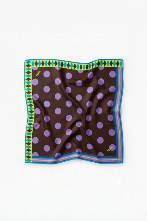 Pañuelo de lunares lila