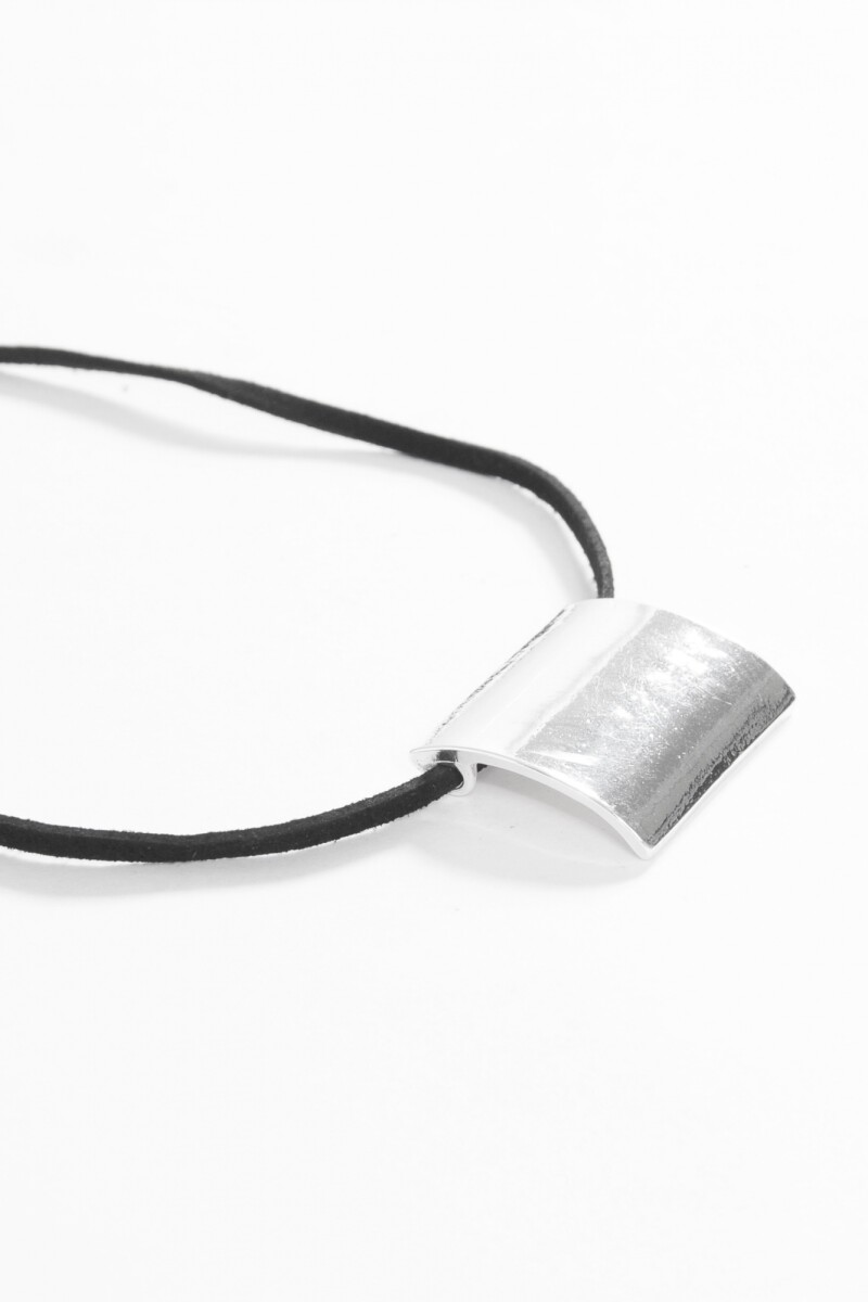 Collar cordón dije geométrico plateado
