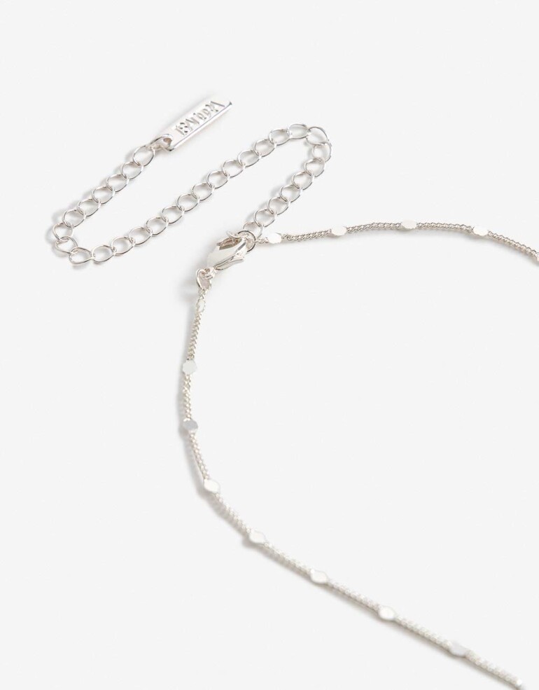 Cadena Corta con Dije Strass Collar Con Dije Cubic - Plateado