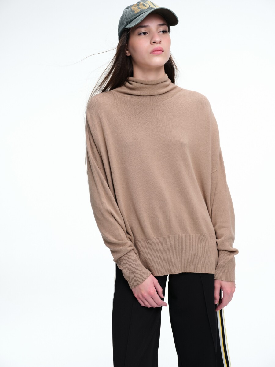 SWEATER CUELLO 