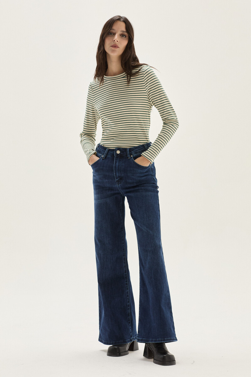 Remera Camelia Verde