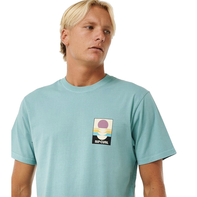 Remera Rip Curl Surf Revivial Peaking Remera Rip Curl Surf Revivial Peaking