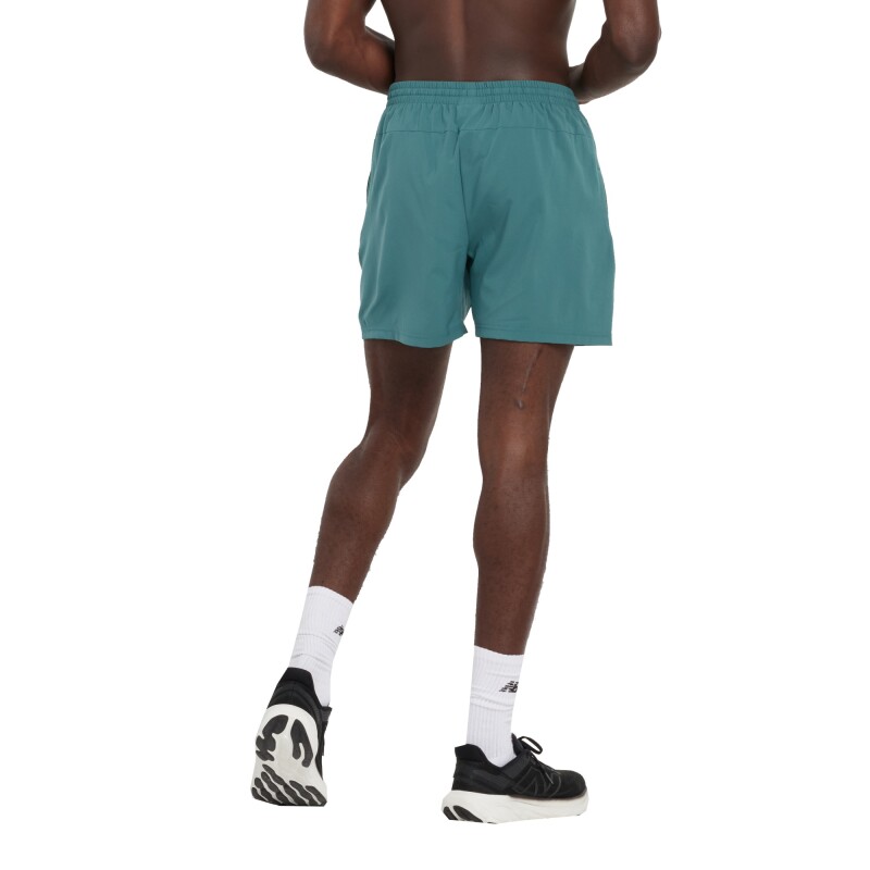Short de Hombre New Balance - ESSENTIALS 5" - MS41227NUS NEWSPRUC