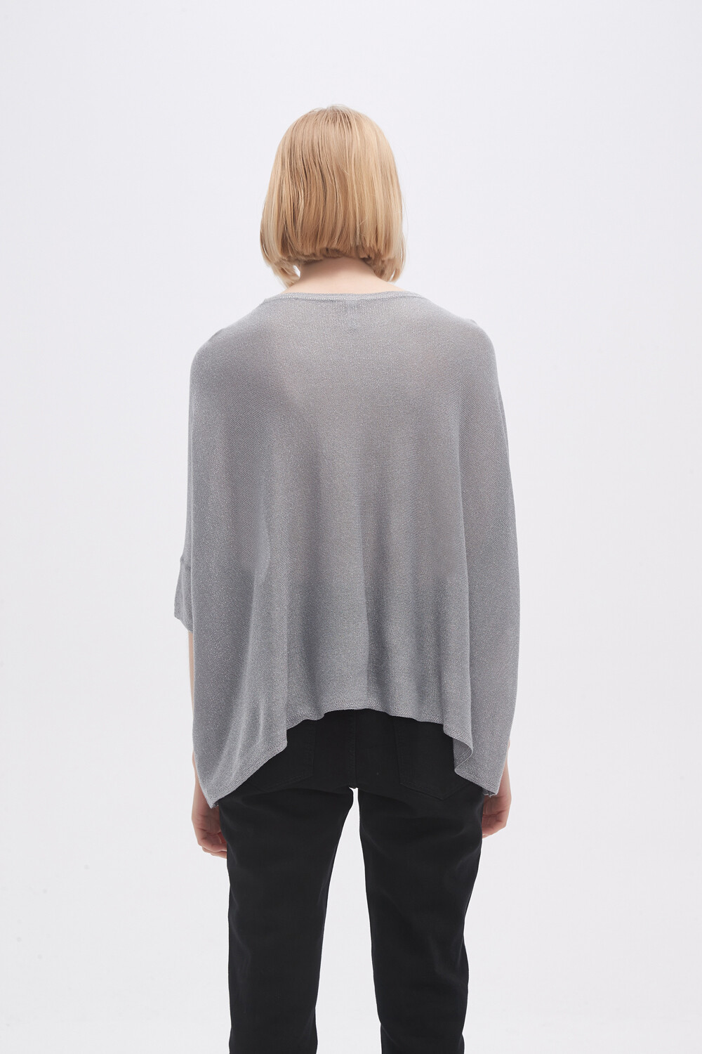 Remera Magnetus Plateado