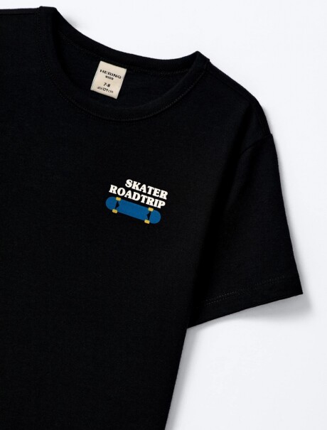 CAMISETA MANGA CORTA INFANTIL CON ESTAMPA NEGRO