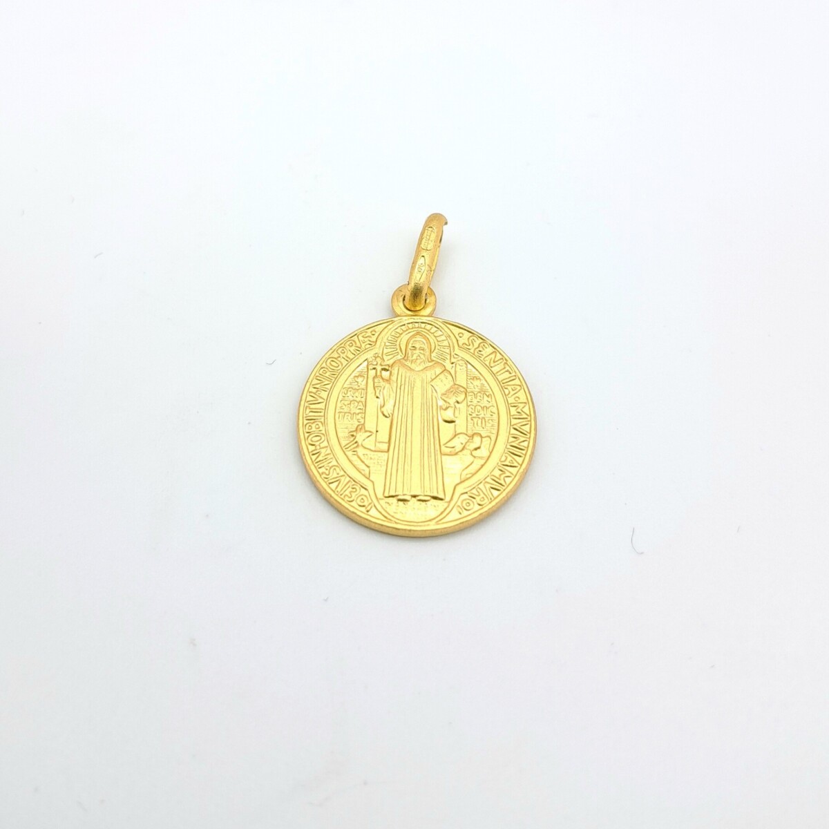 Medalla de oro 9 ktes, SAN BENITO. 