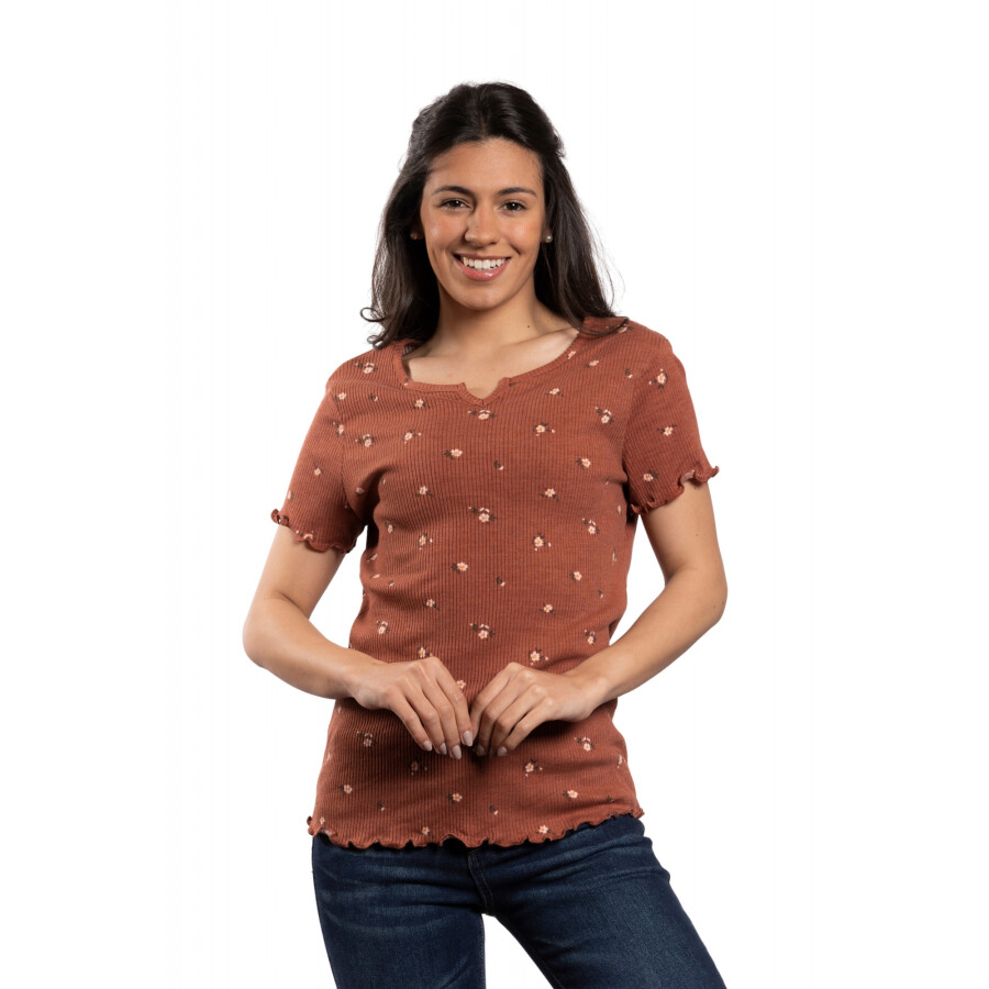 CHERRY REMERA TERRACOTA
